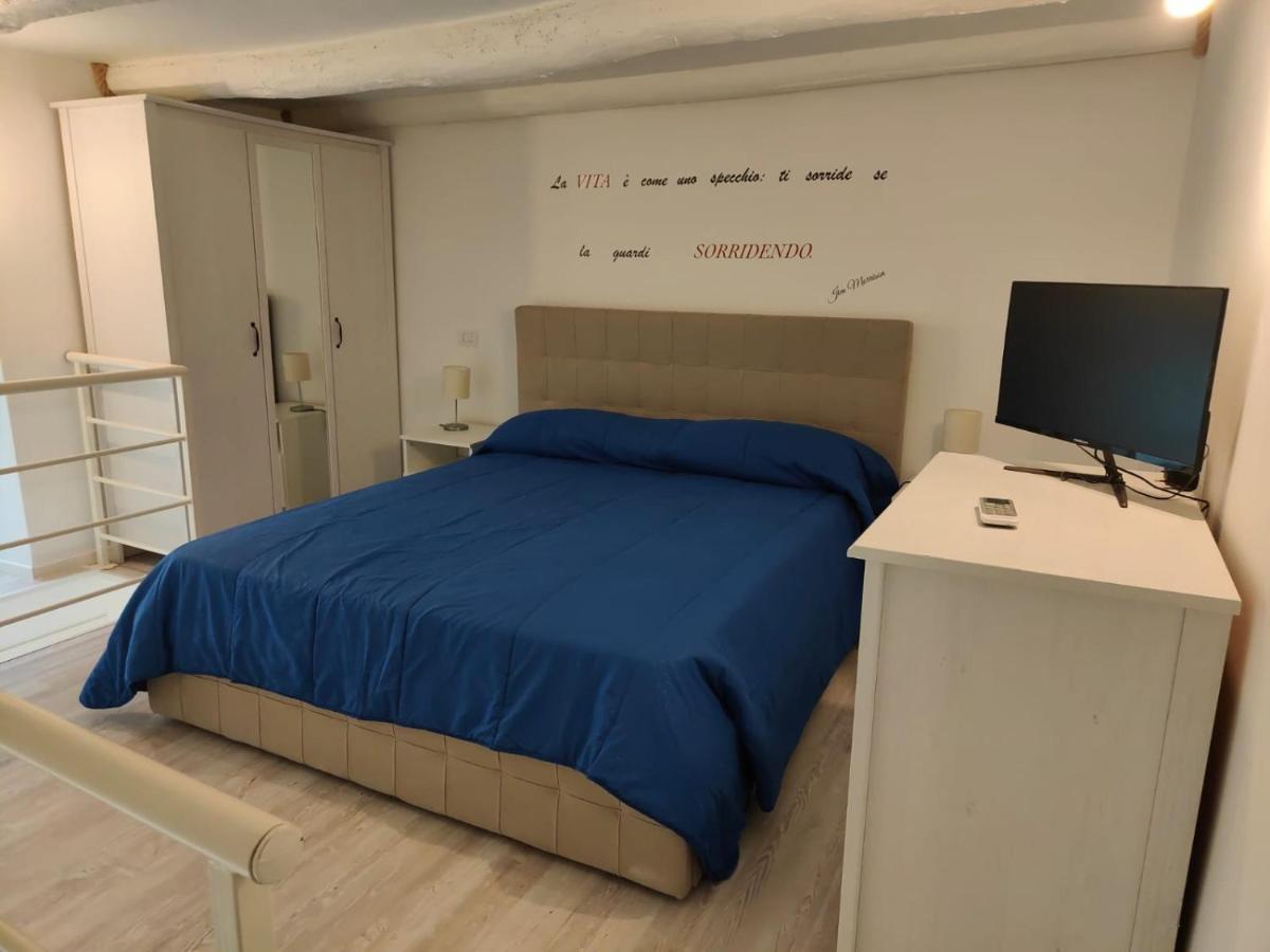 Apartamento Il Geco Nápoles Exterior foto